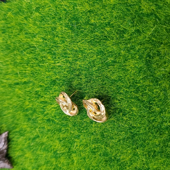 Celtic Earrings E1005 - Picture 2 of 3